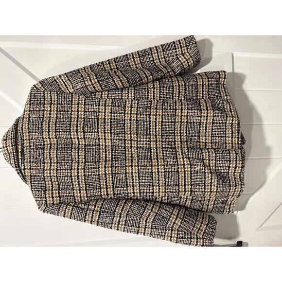 Free Assembly Women's Boxy Double-Breasted Jacket in Brown Sesame Chunky Plaid - Picture 5 of 5